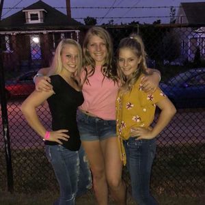 Meet your Posher, Melanie